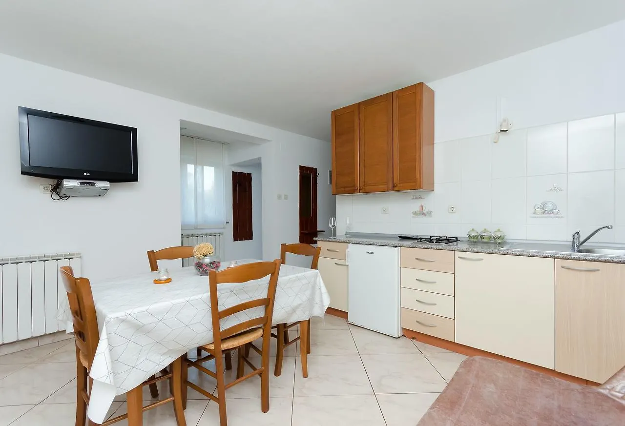 Apartment Zdenko Rovinj